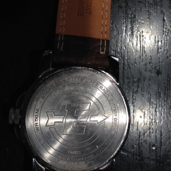 Timex Expedition Watch - Picture 6 of 7